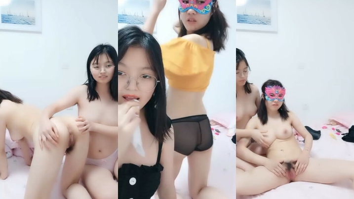 幸福老哥双飞童颜巨乳00后嫩妹长相清纯诱人粉穴，双女互摸掰穴震动棒摩擦口交后入抽插猛操。海报剧照